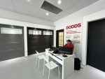 dodds-garage-door-showroom-whitby-hardware-window-details