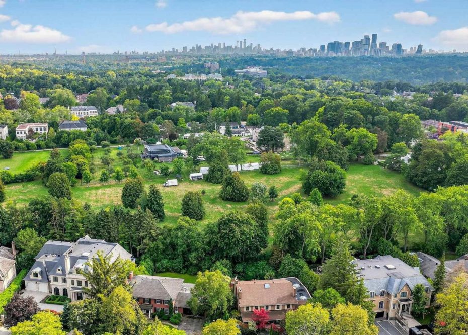 Aerial view of North York residential neighborhoods and skyline, served by Dodds Garage Doors.